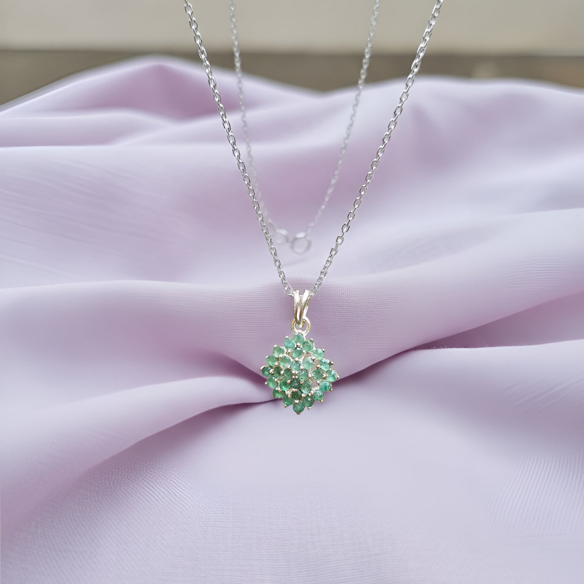 Fusionari 925 Sterling Silver Emerald Pendant Necklace for Women with 18" Chain | Handmade Minimalist Jewelry | Unique Healing Crystal Design | Size 2.1x1.4 cm | One Piece