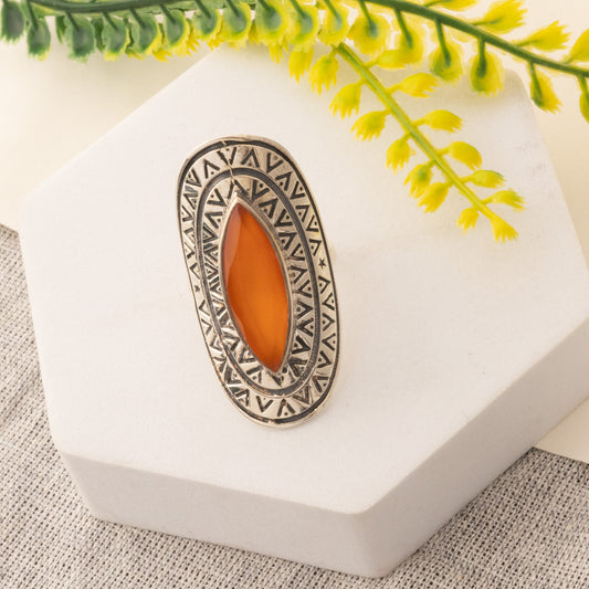 Fusionari 925 Sterling Silver Carnelian Ring for Women | Handmade Minimalist Jewelry | Unique Healing Crystal Design | Size 4.1x2 cm | One Piece